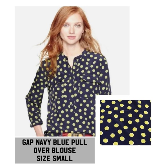 GAP Tops - ❤️Gap navy blue and green pull over blouse size S❤️